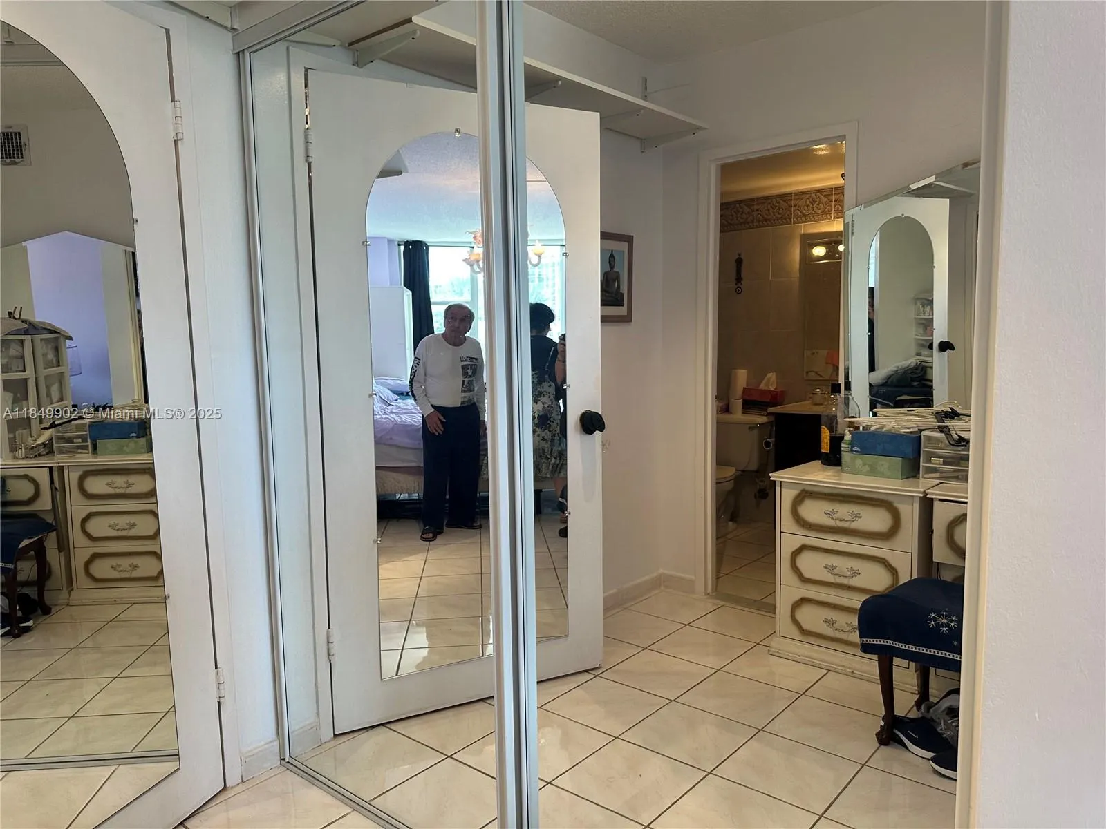 3180 S Ocean Dr, #201