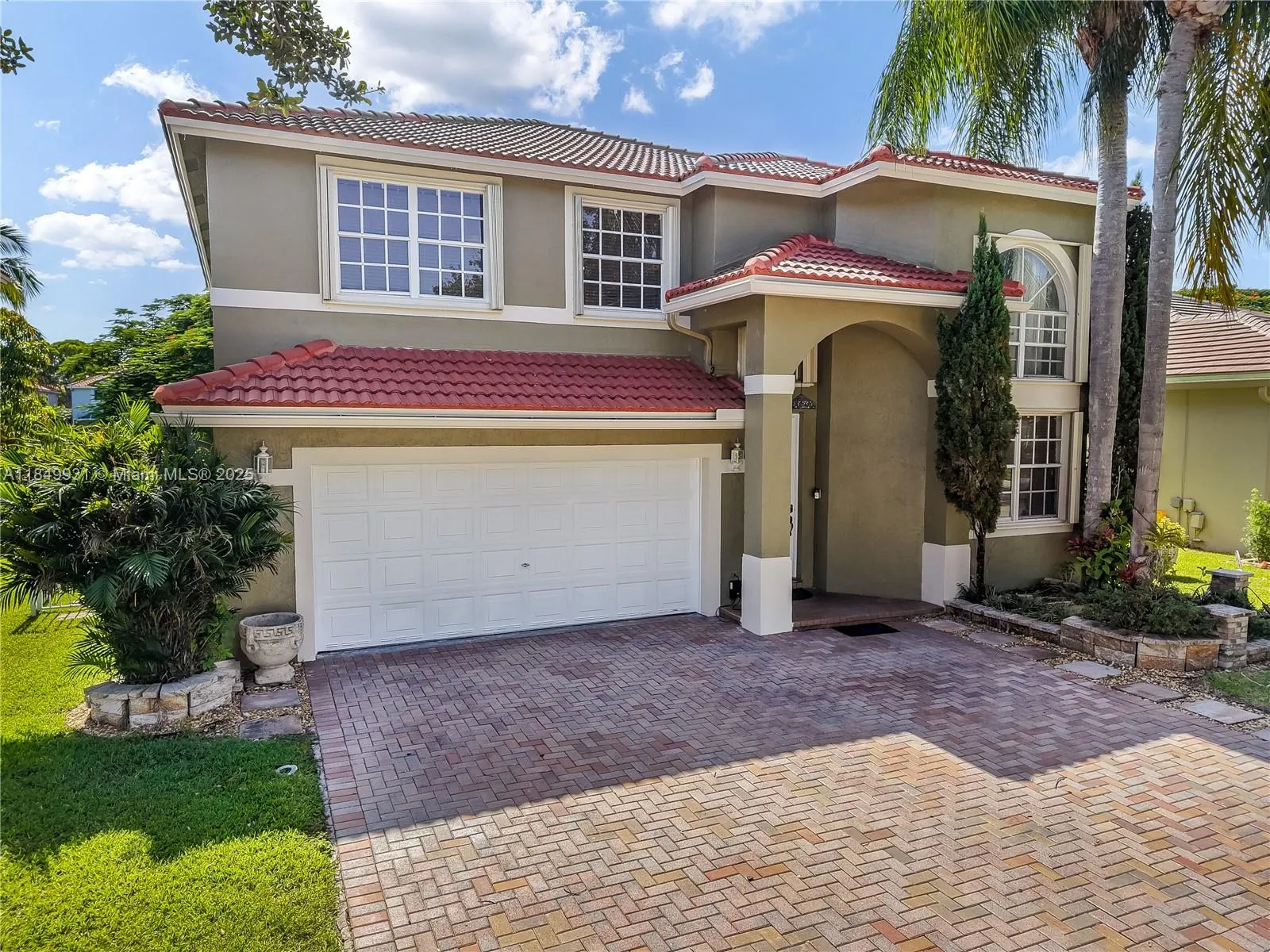 4025 Sapphire Ln, #4025
