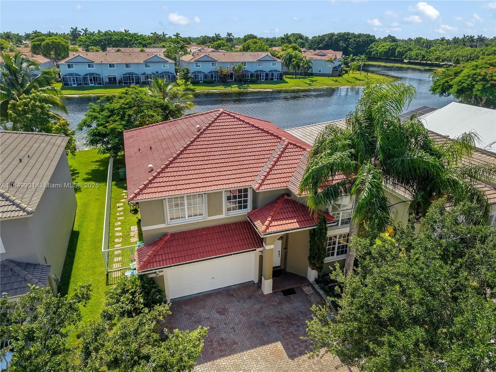 4025 Sapphire Ln, #4025