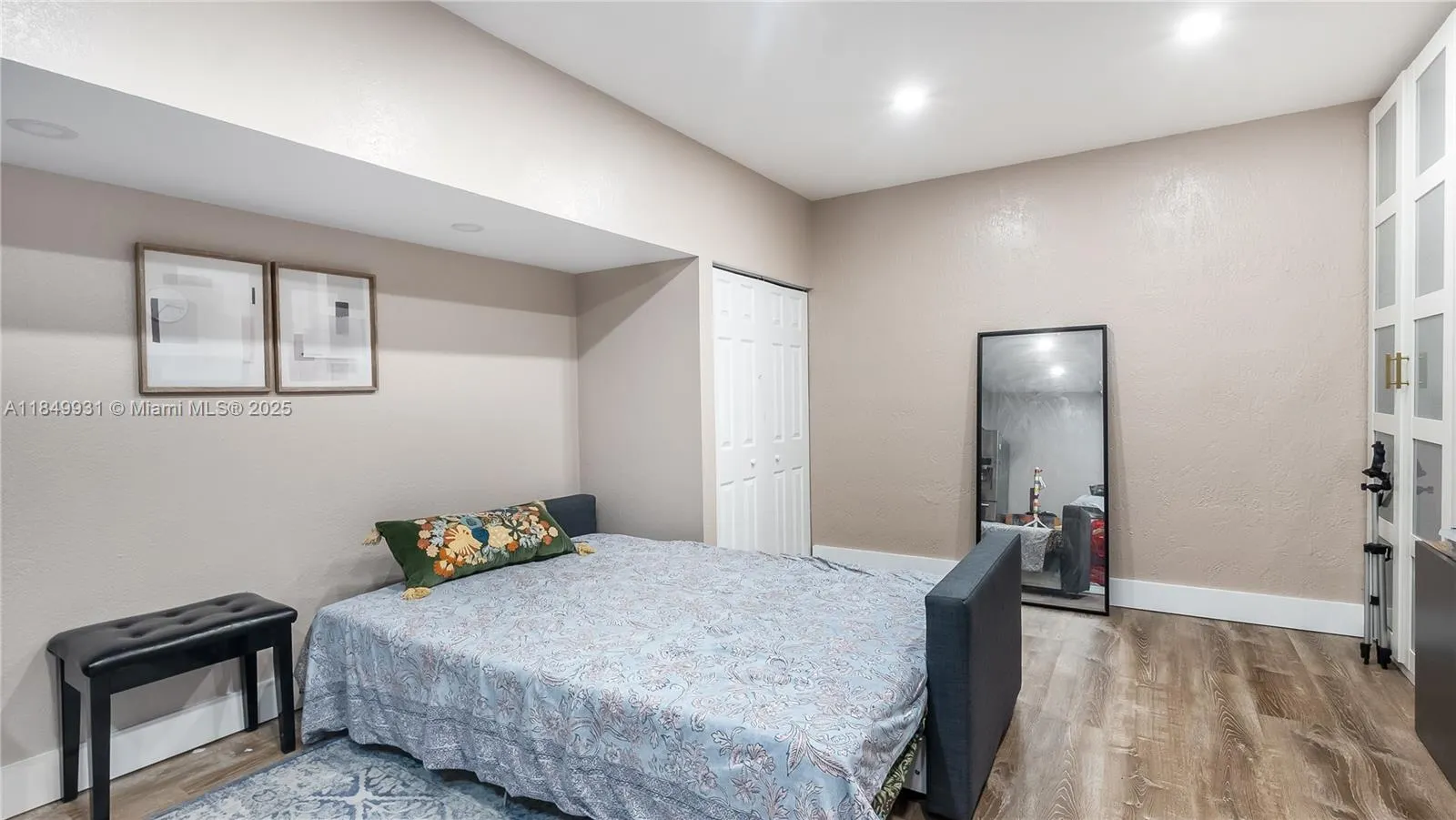 4025 Sapphire Ln, #4025