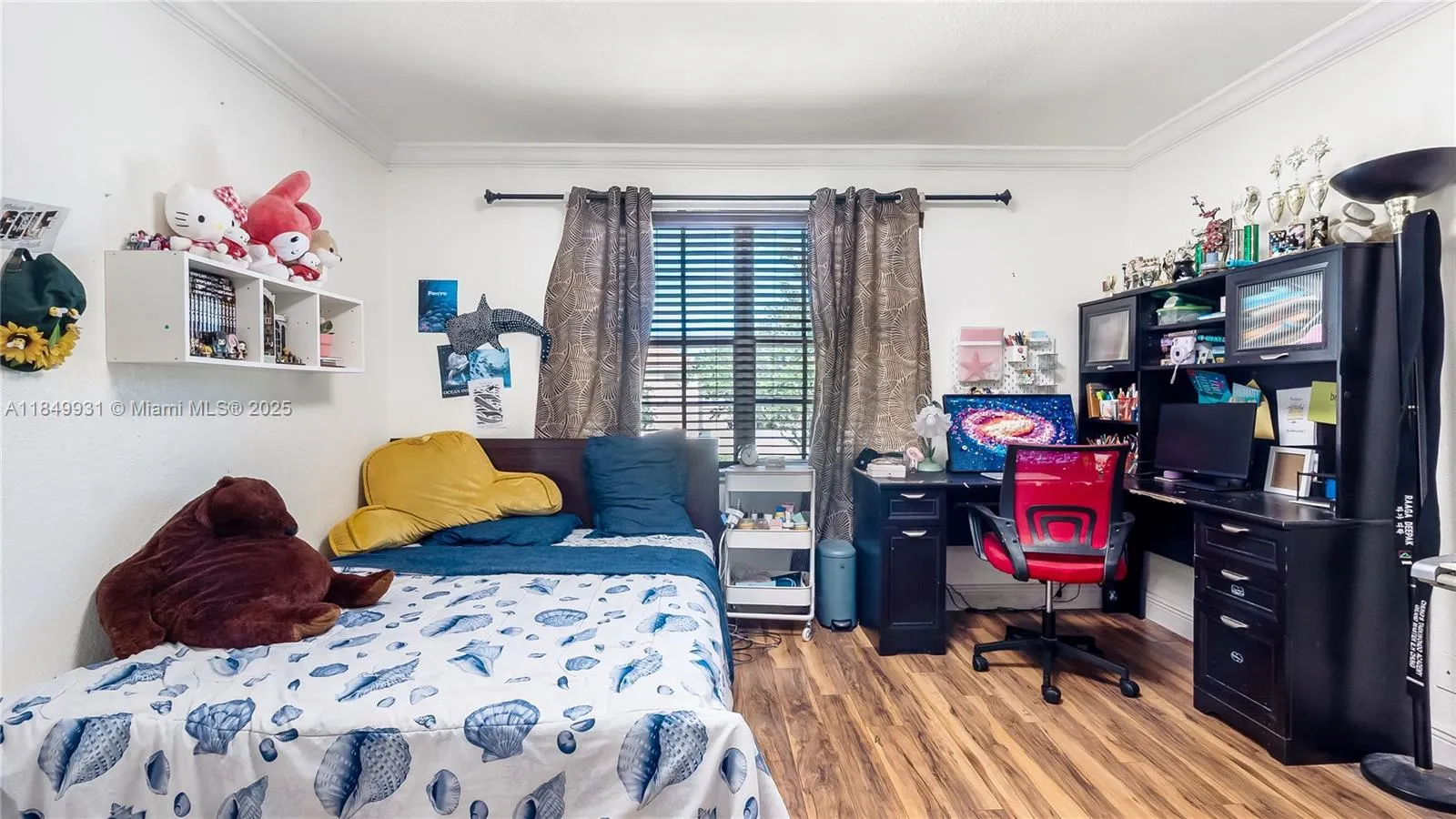 4025 Sapphire Ln, #4025