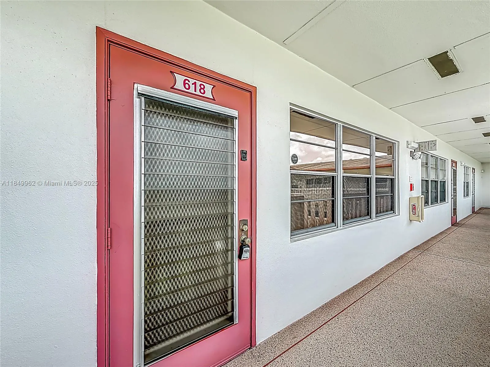 618 Fanshaw O, #618