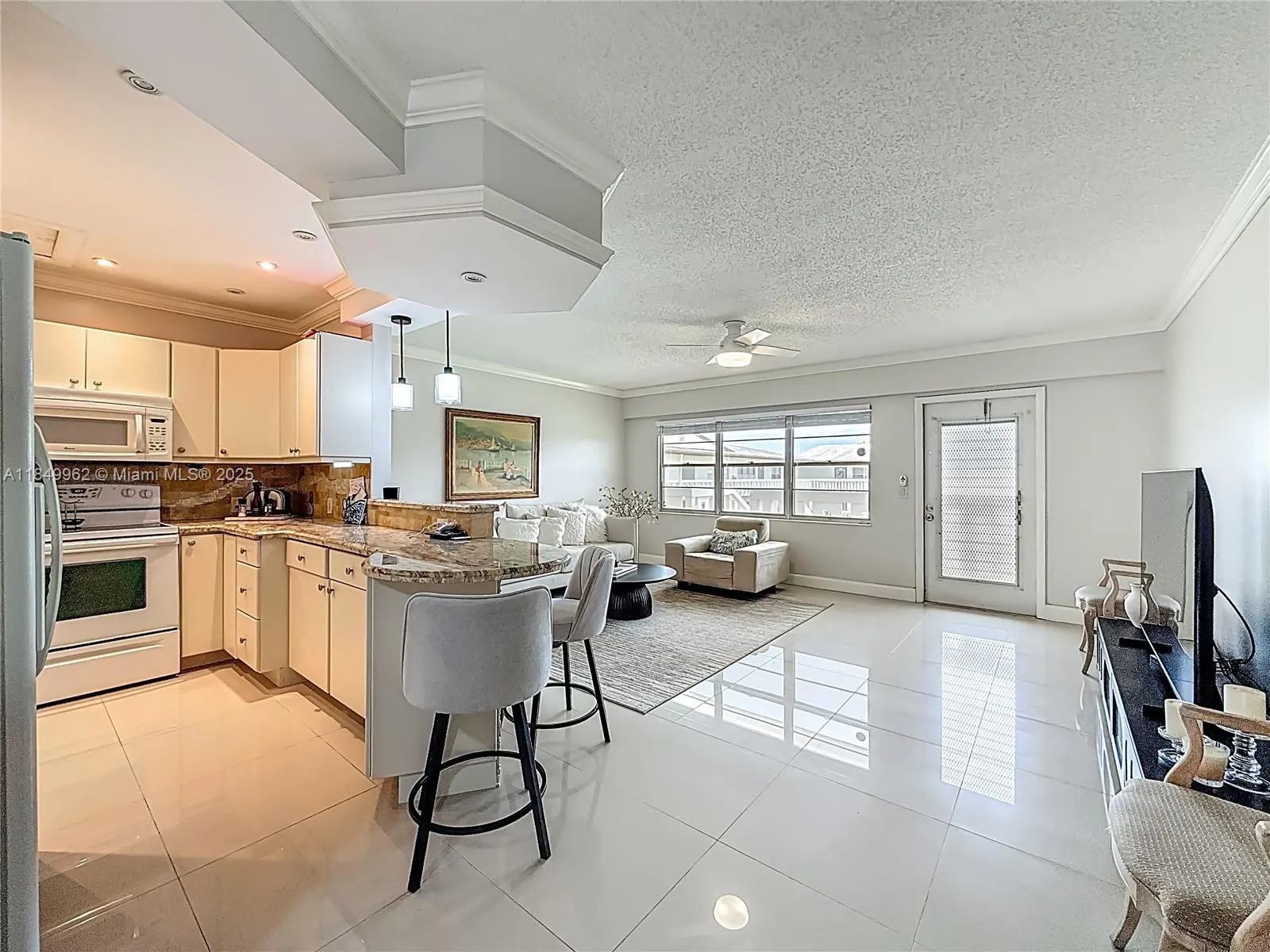 618 Fanshaw O, #618