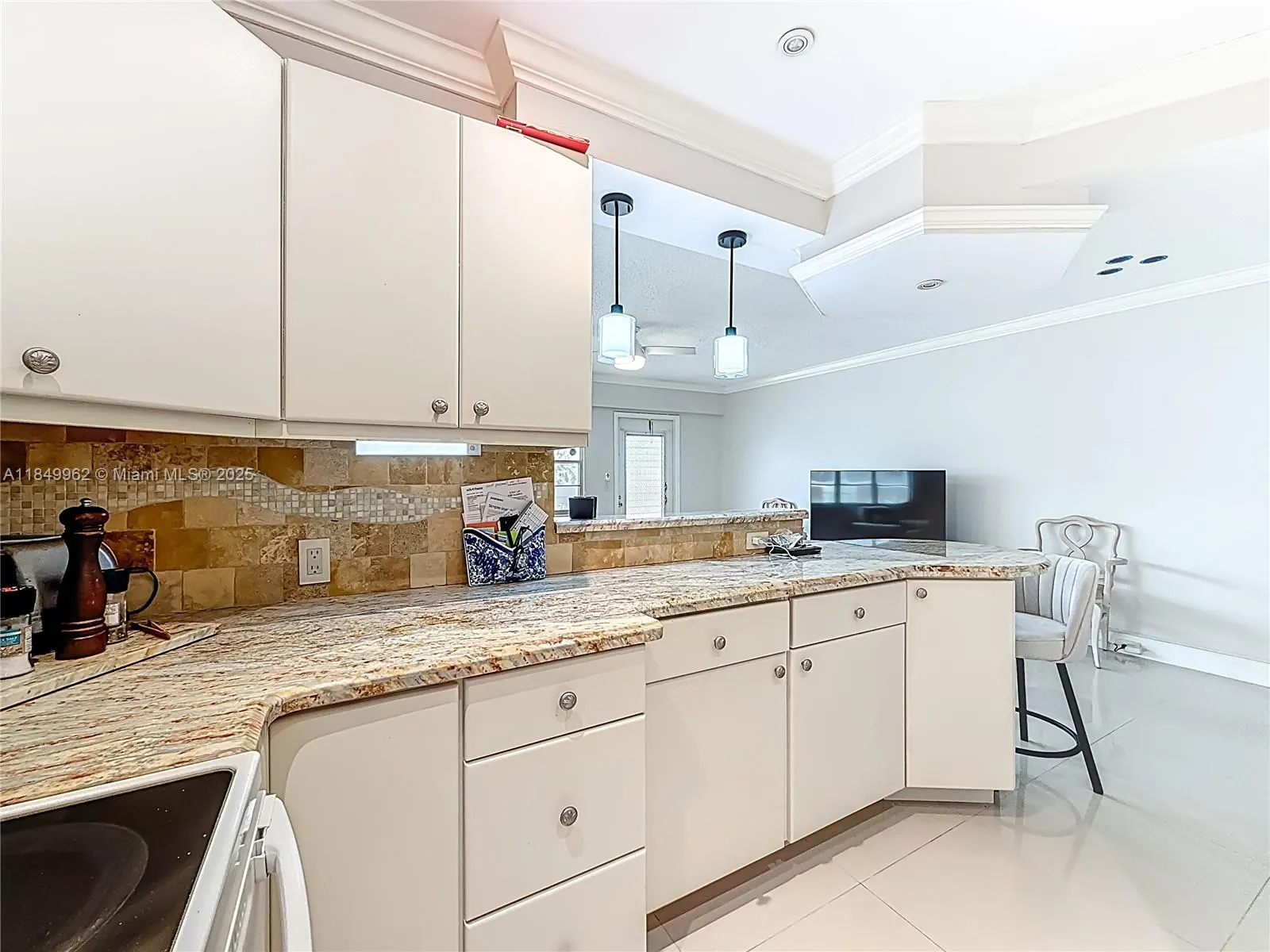 618 Fanshaw O, #618