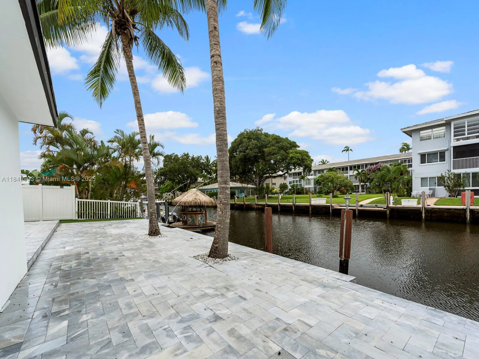 1007 Citrus Isle