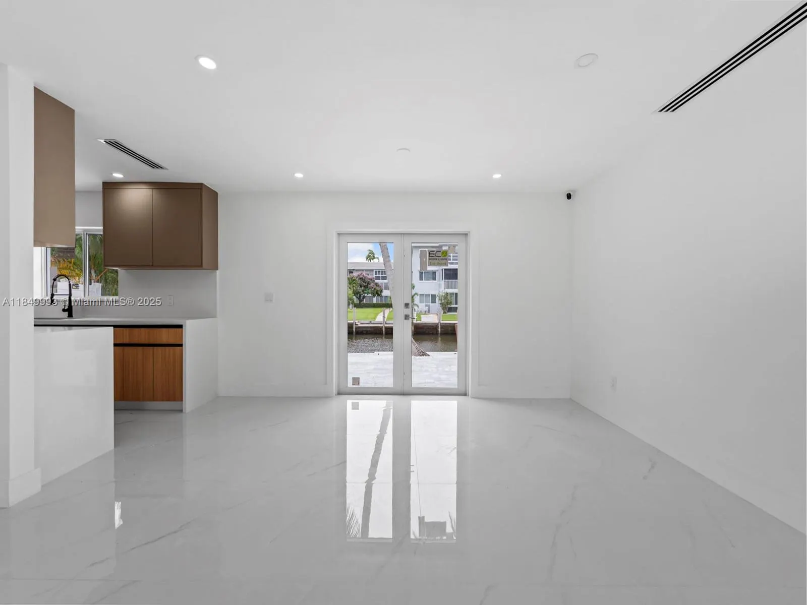 1007 Citrus Isle