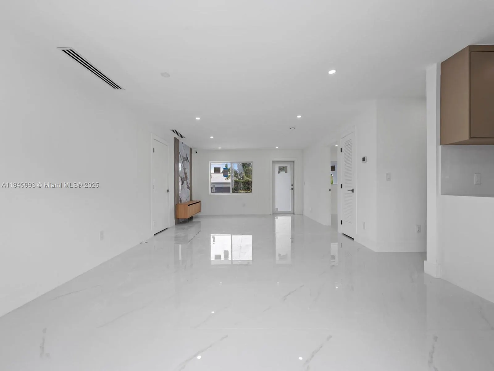 1007 Citrus Isle