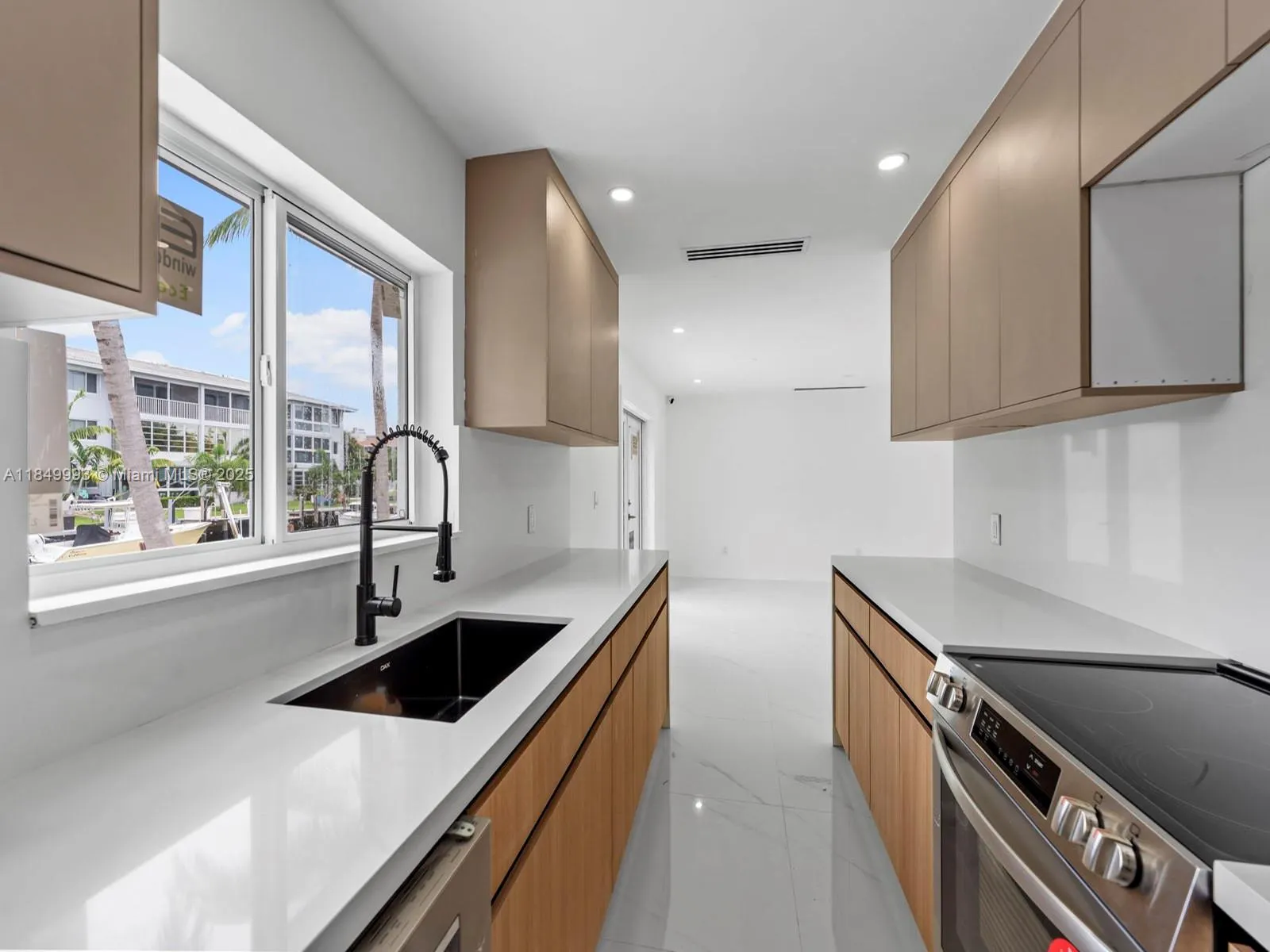 1007 Citrus Isle
