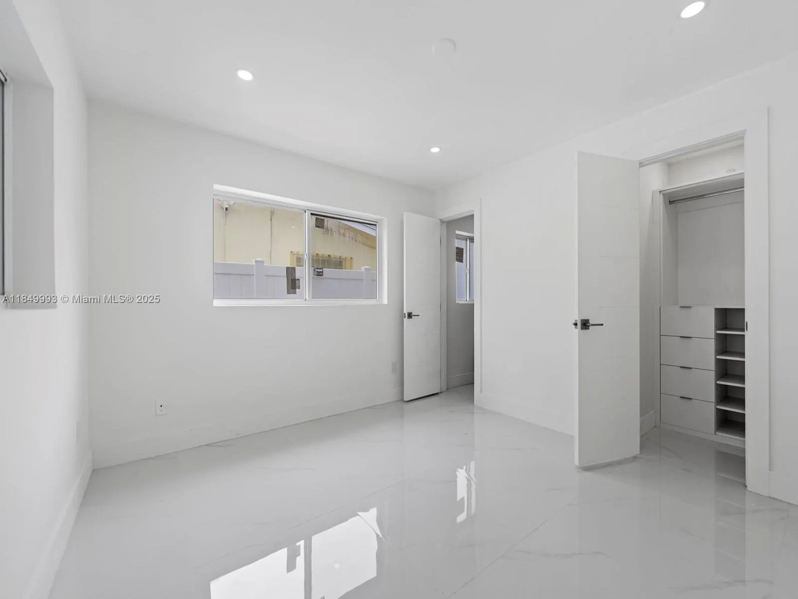 1007 Citrus Isle