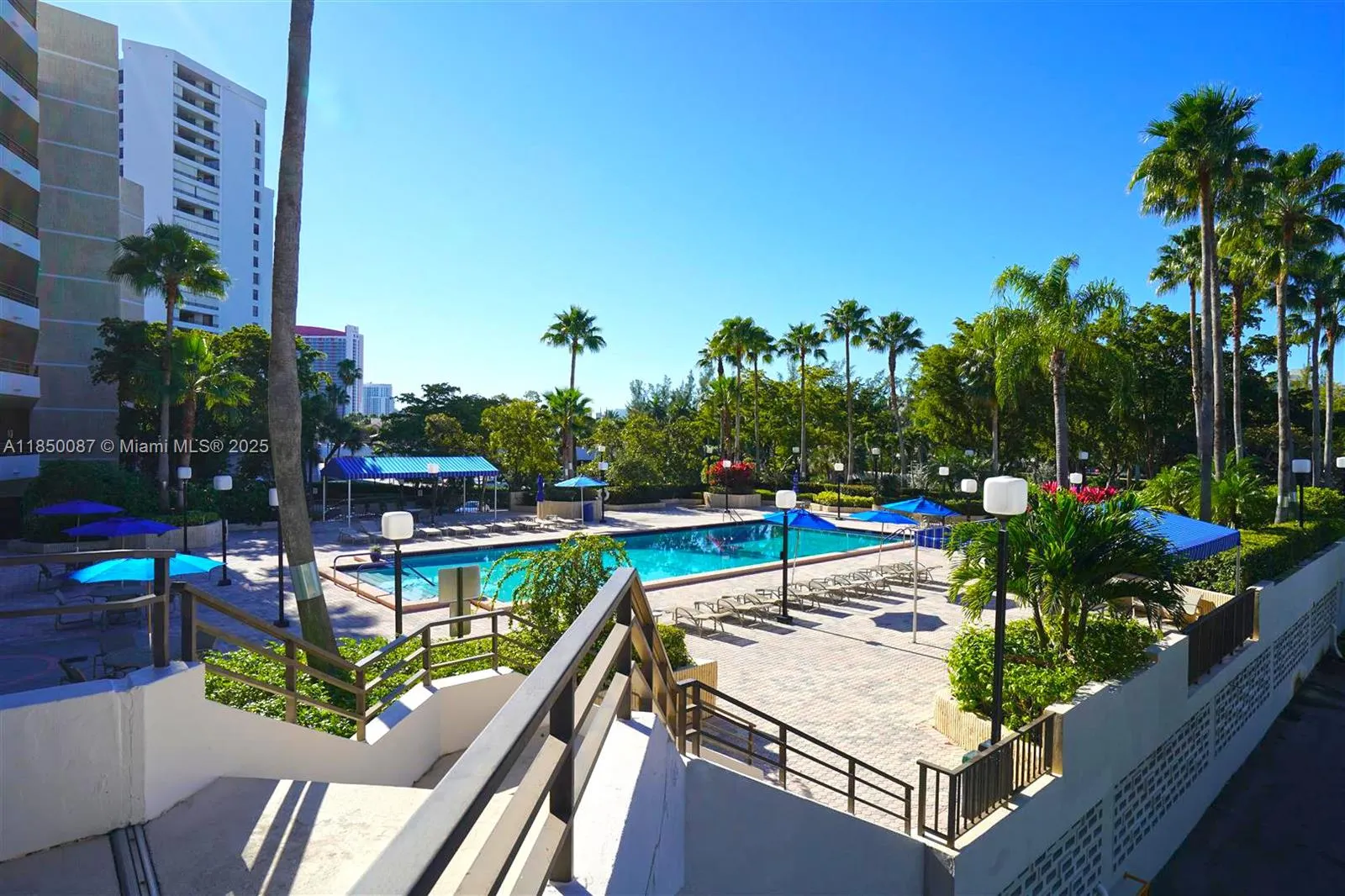 500 Three Islands Blvd, #1008