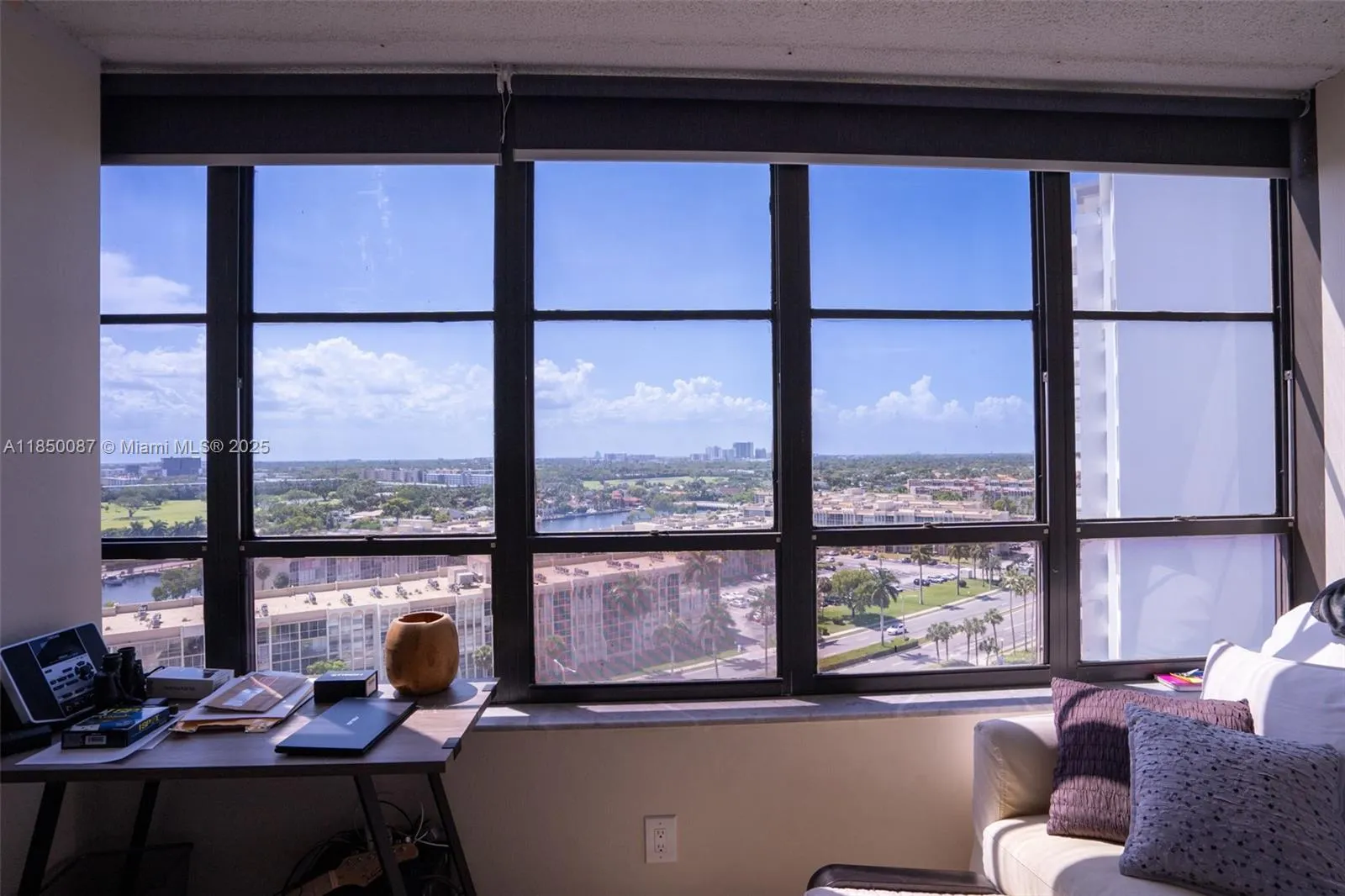 500 Three Islands Blvd, #1008