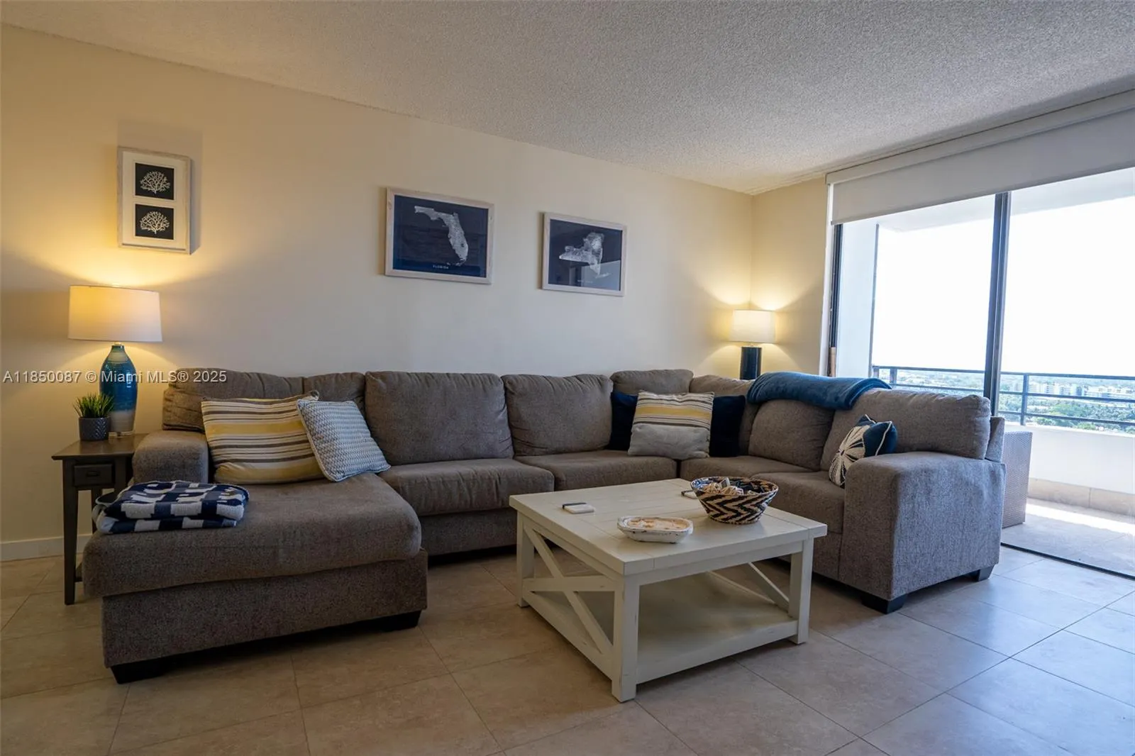 500 Three Islands Blvd, #1008