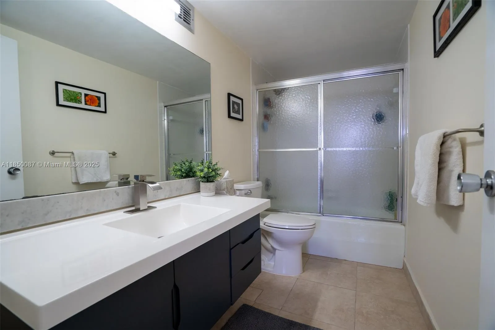 500 Three Islands Blvd, #1008