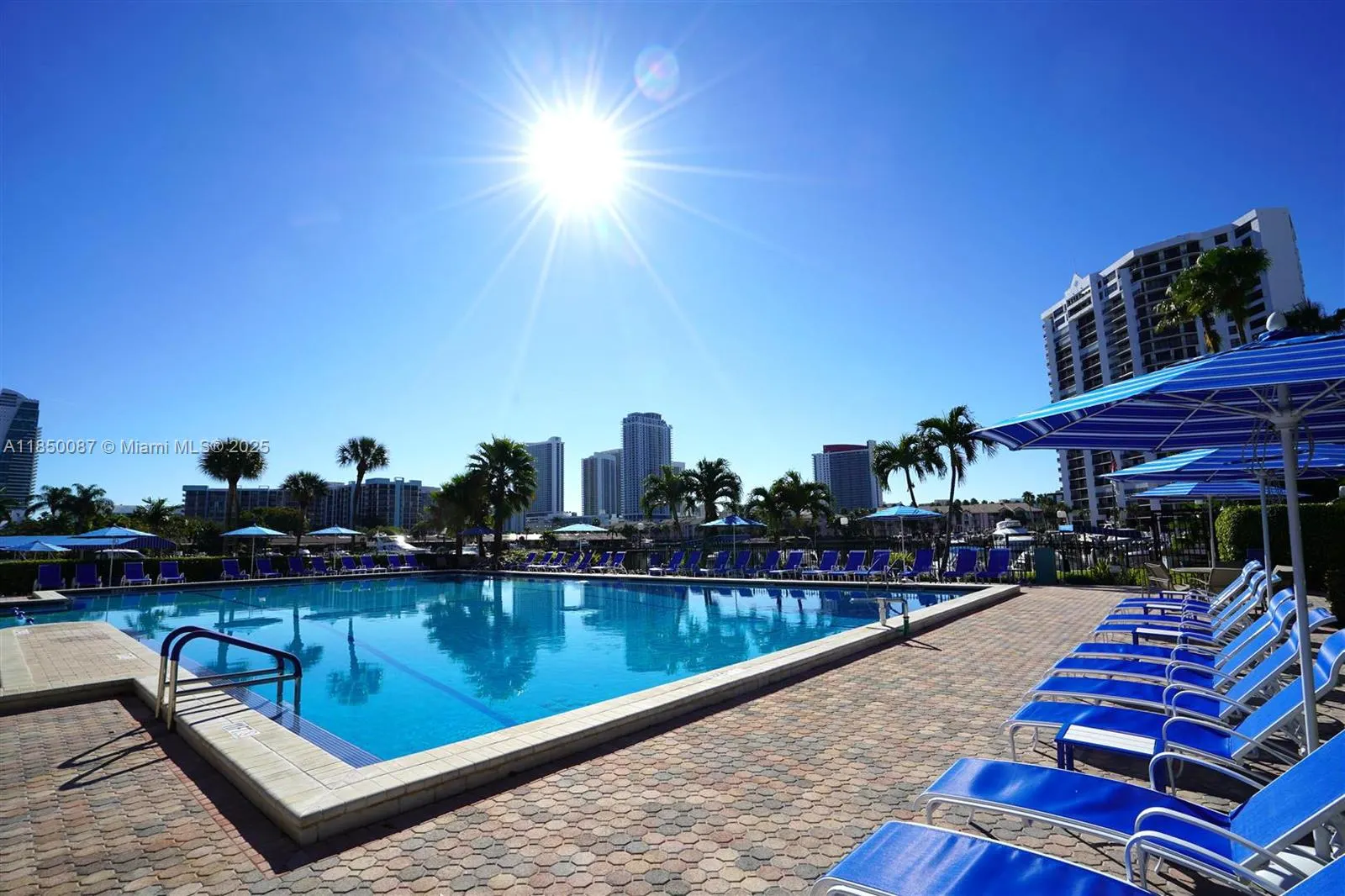 500 Three Islands Blvd, #1008