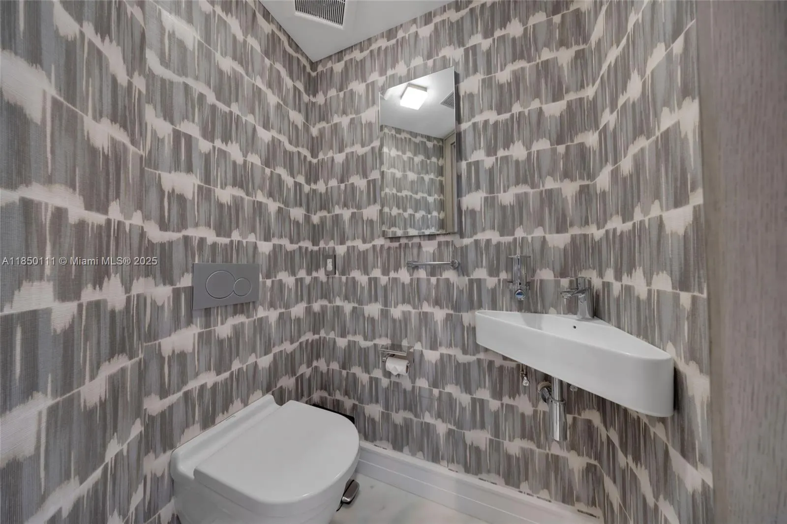 9801 Collins Ave, #PH11 Great Renovation