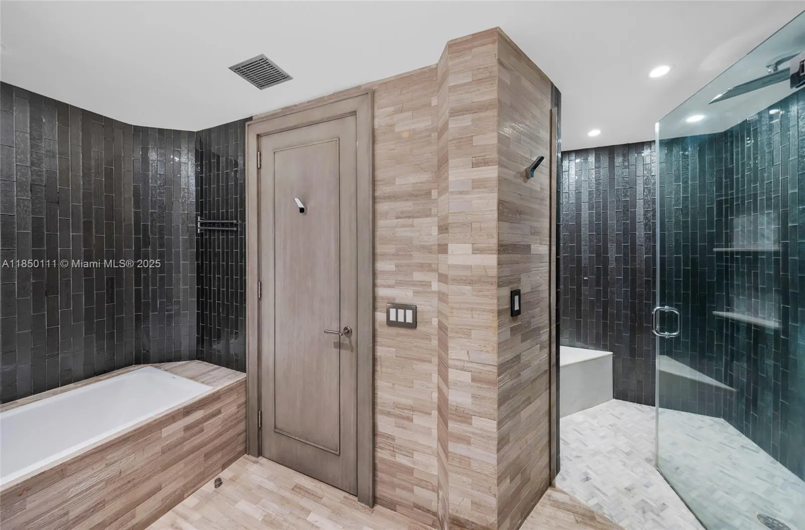 9801 Collins Ave, #PH11 Great Renovation