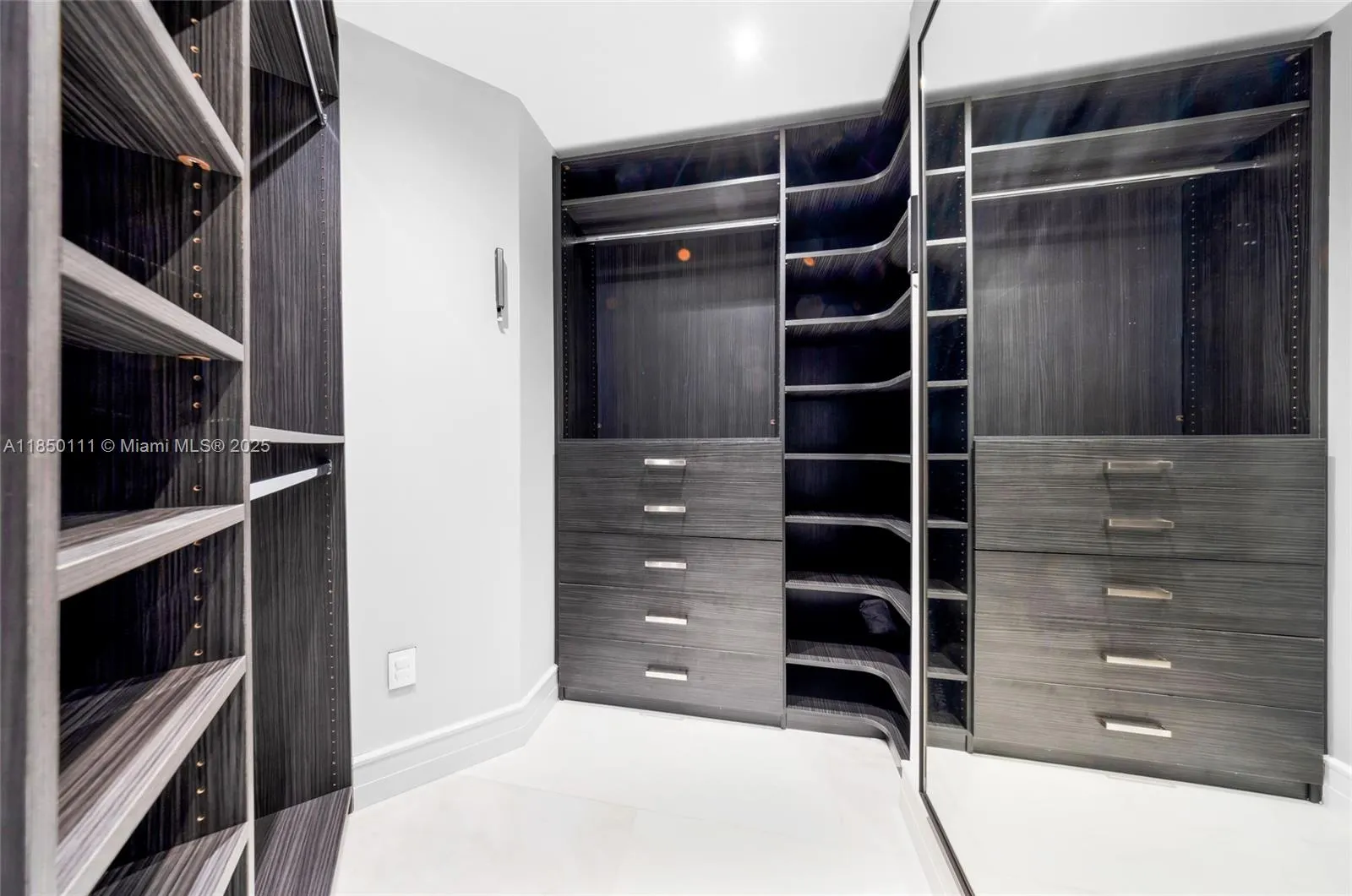 9801 Collins Ave, #PH11 Great Renovation