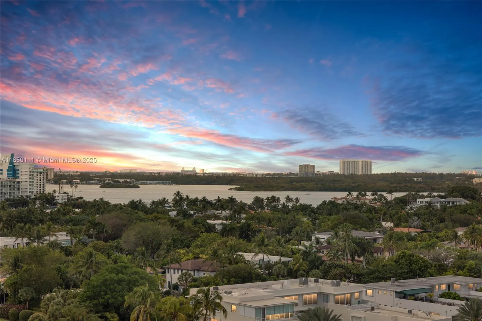 9801 Collins Ave, #PH11 Great Renovation
