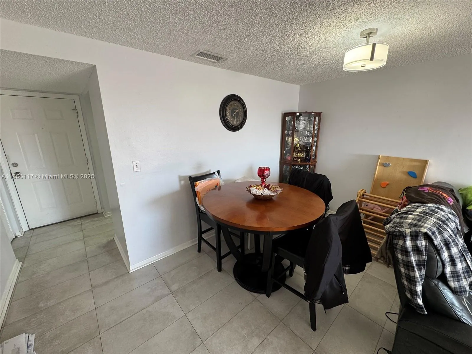 1975 Normandy Dr, #504