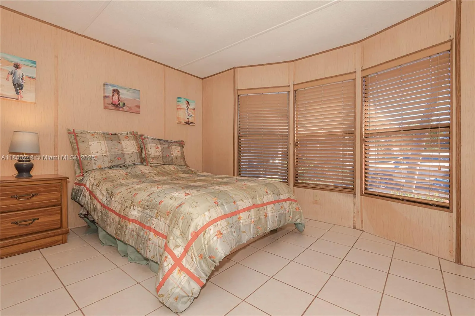 8 Highborne Ln