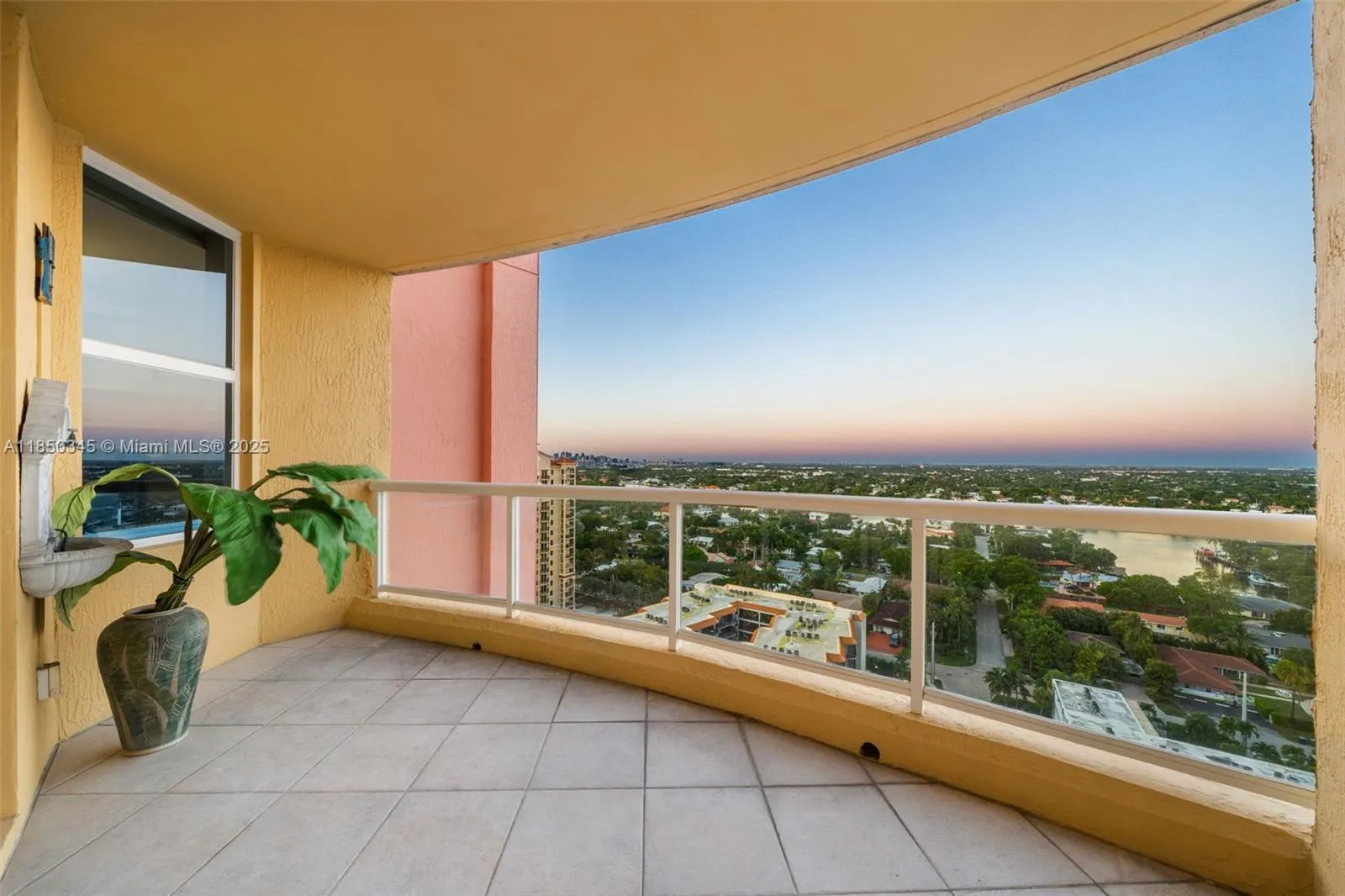 2100 N Ocean Blvd, #18D