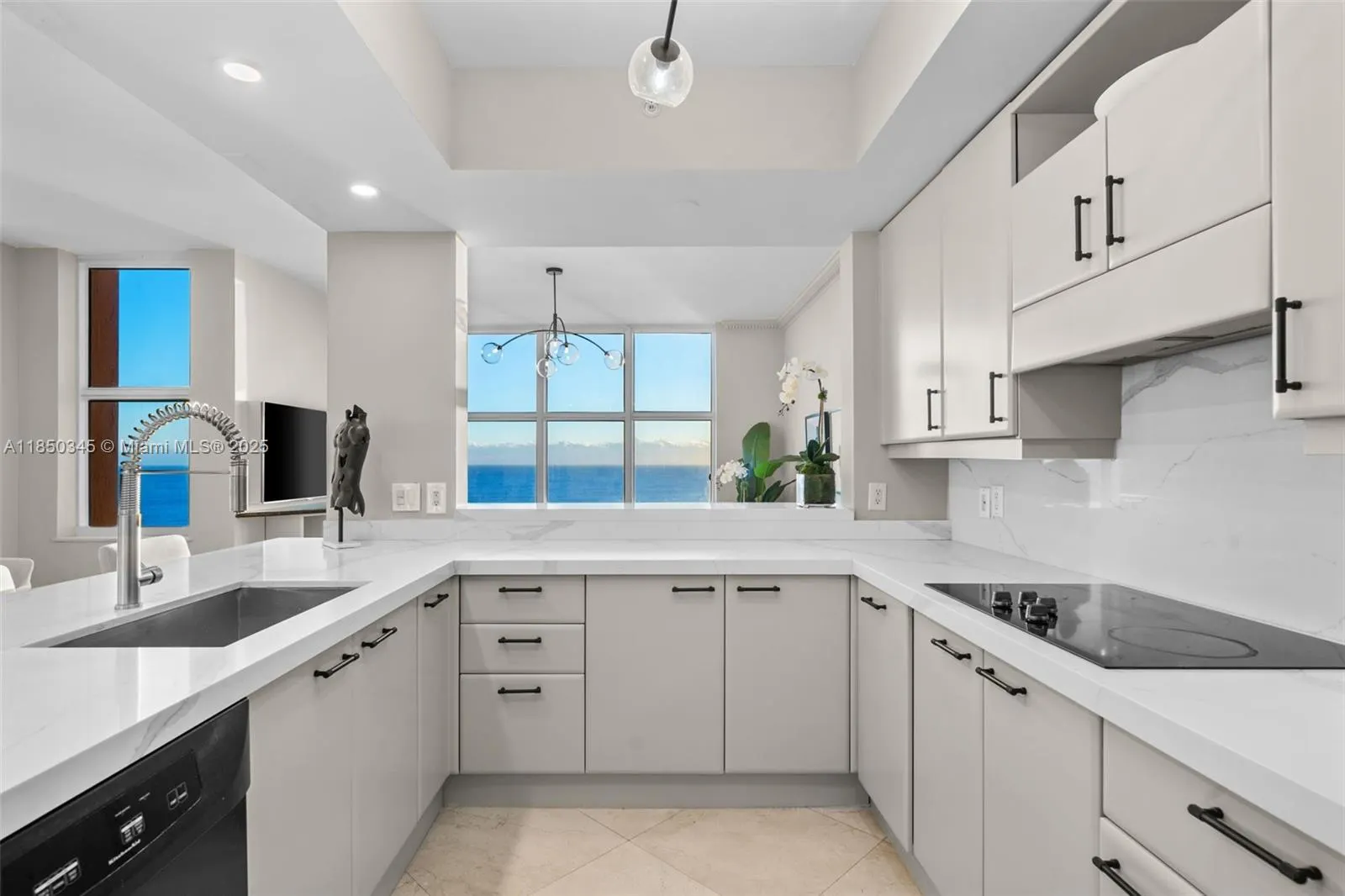 2100 N Ocean Blvd, #18D
