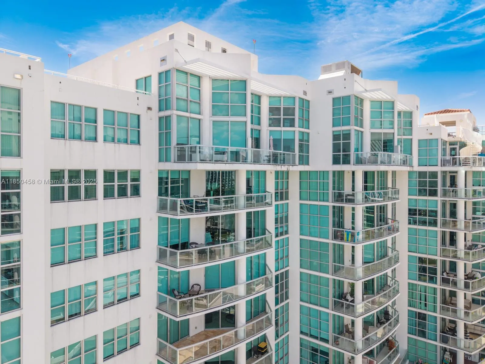 3131 NE 188th St, #2-1103