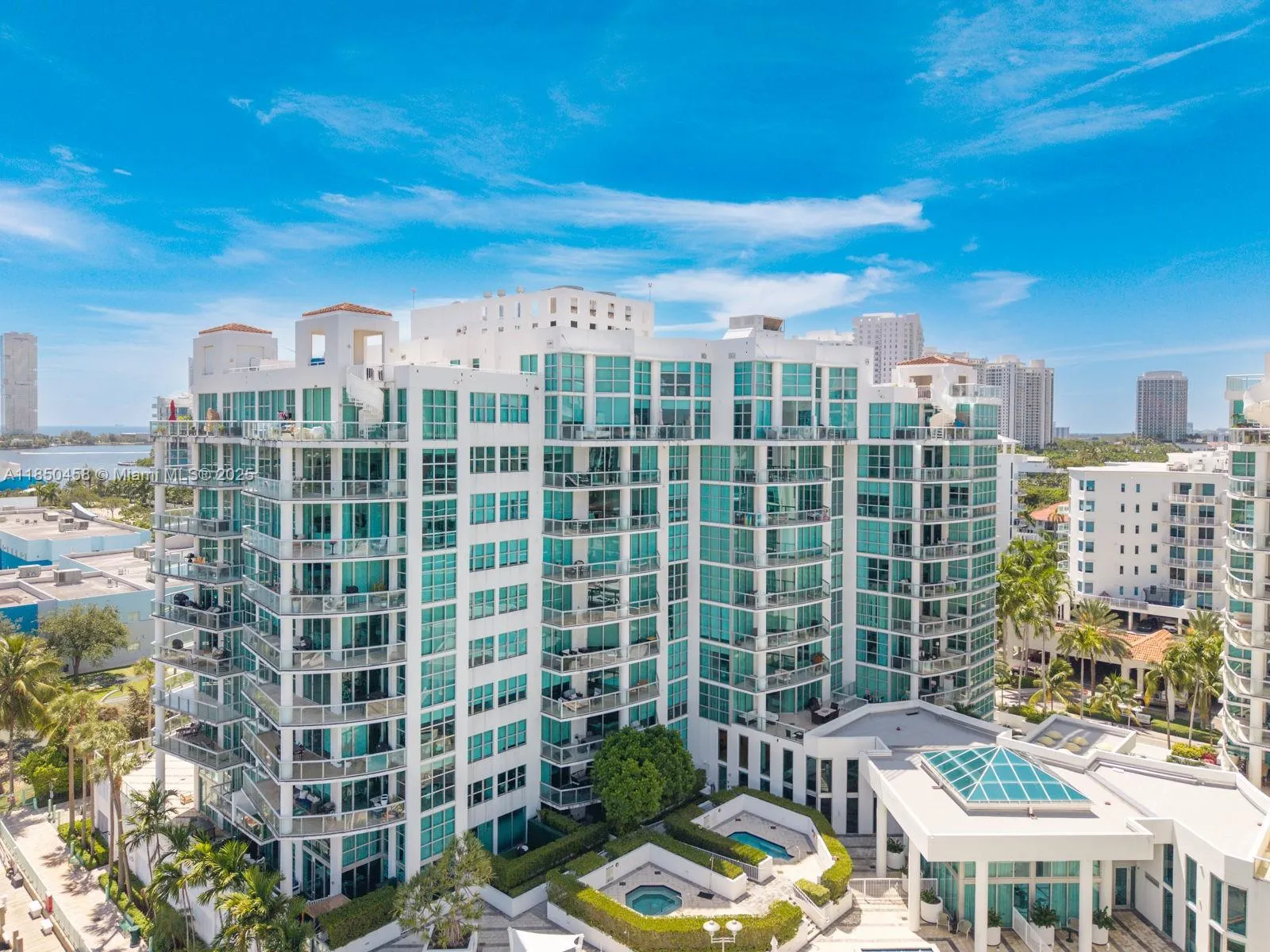3131 NE 188th St, #2-1103