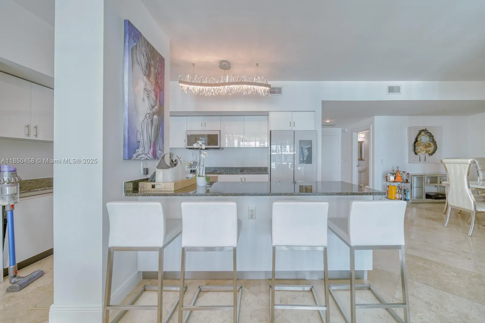 3131 NE 188th St, #2-1103