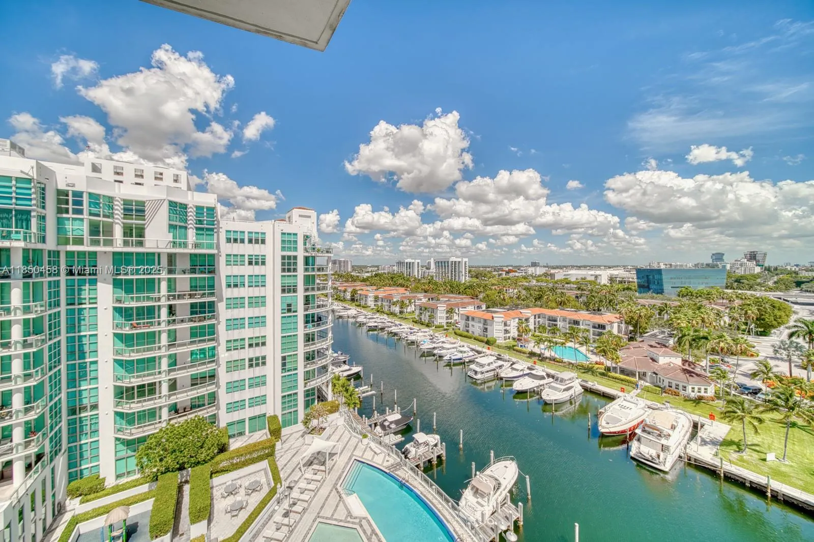 3131 NE 188th St, #2-1103