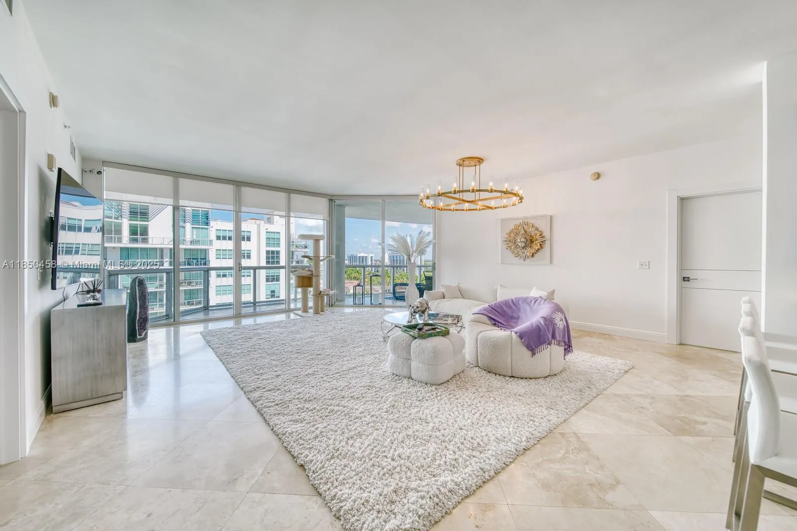3131 NE 188th St, #2-1103