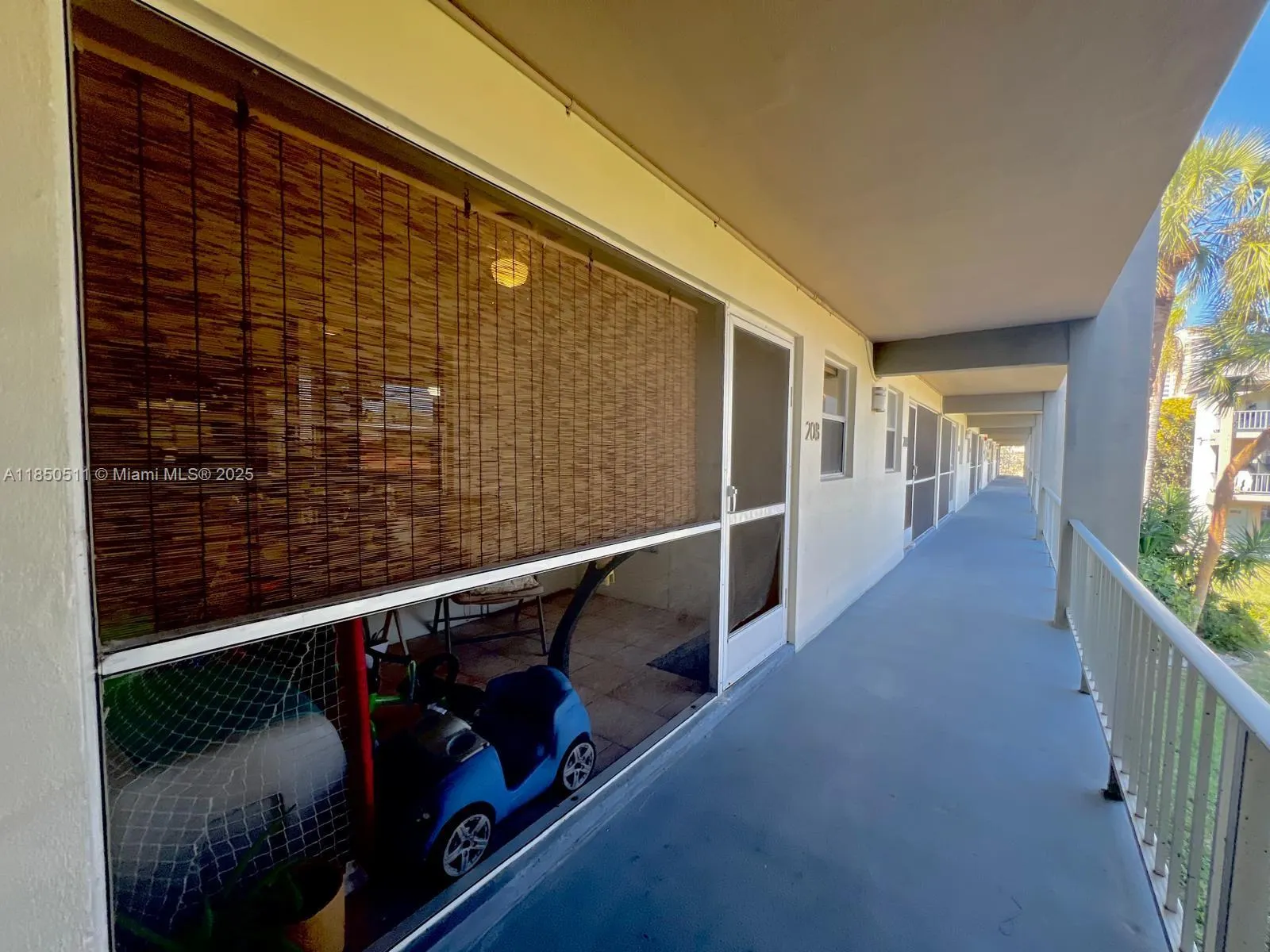 270 Layne Blvd, #208