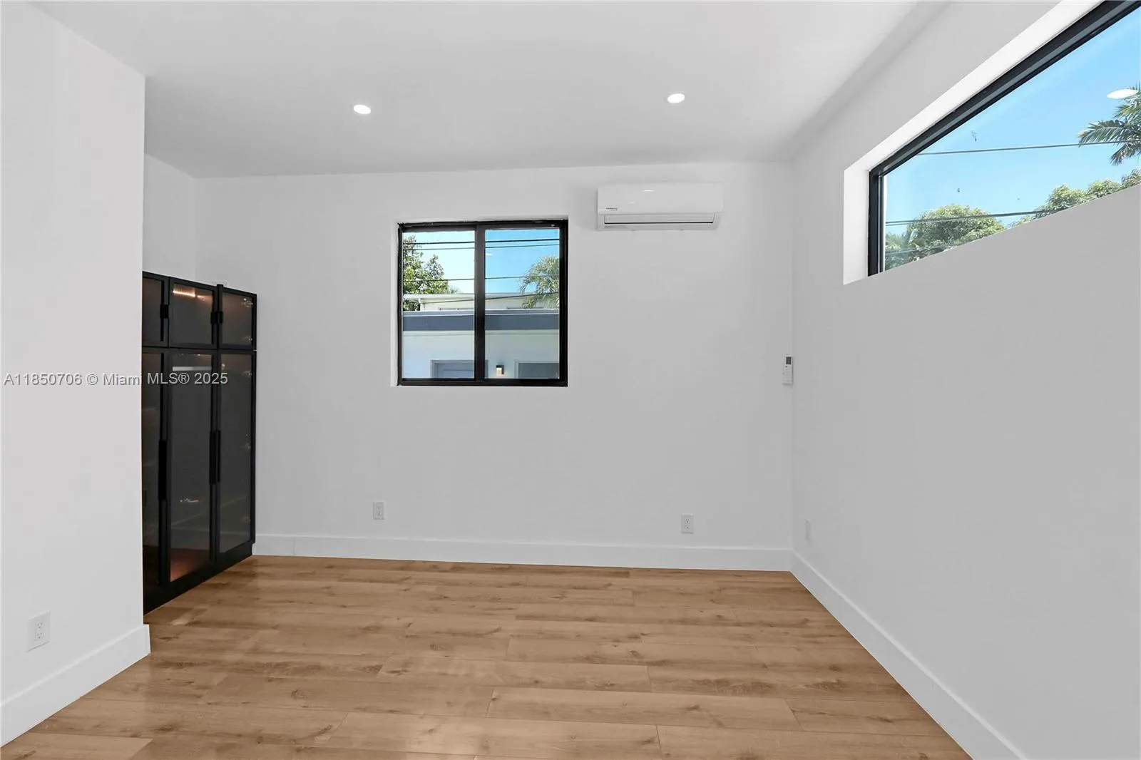 7801 Byron Ave