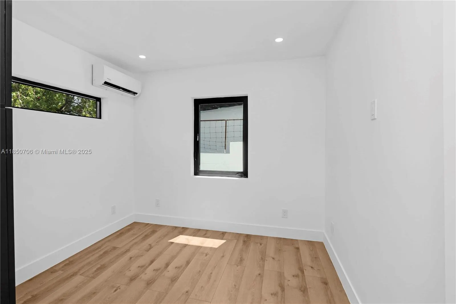 7801 Byron Ave