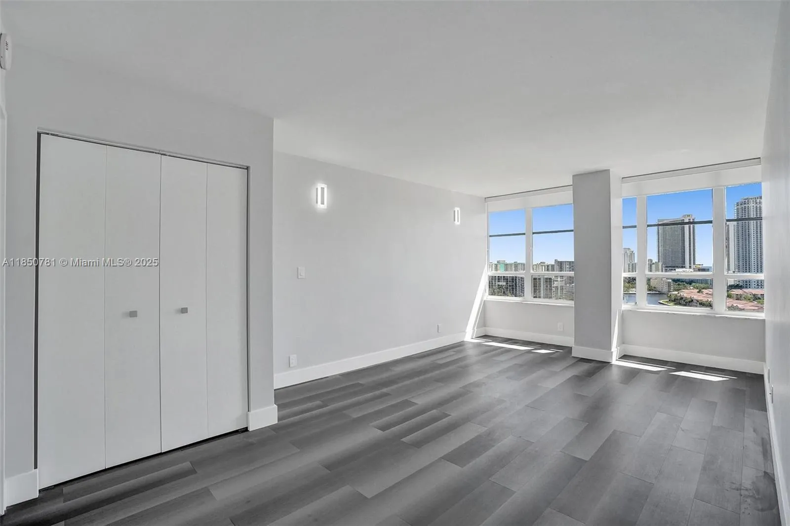 500 Three Islands Blvd, #1201