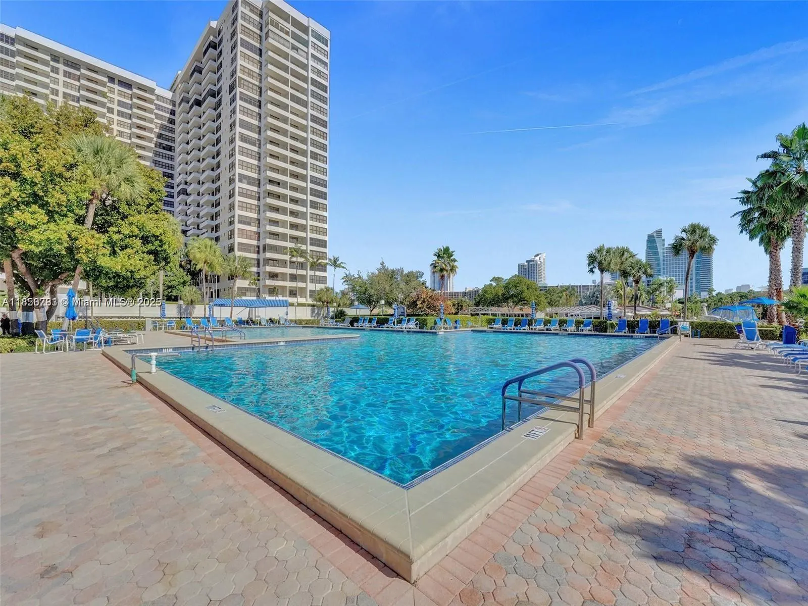 500 Three Islands Blvd, #1201