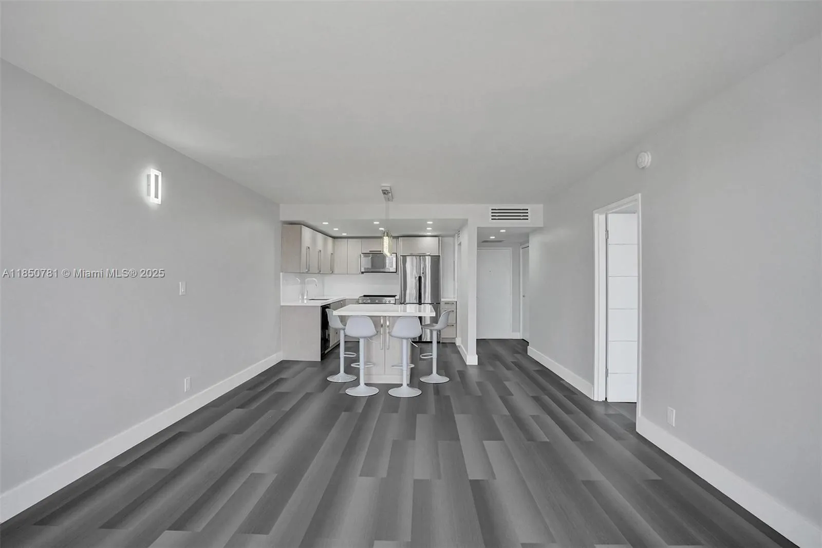 500 Three Islands Blvd, #1201