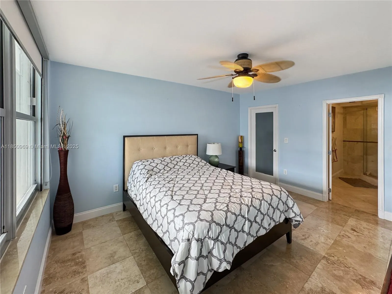 2899 Collins Ave, #PH F