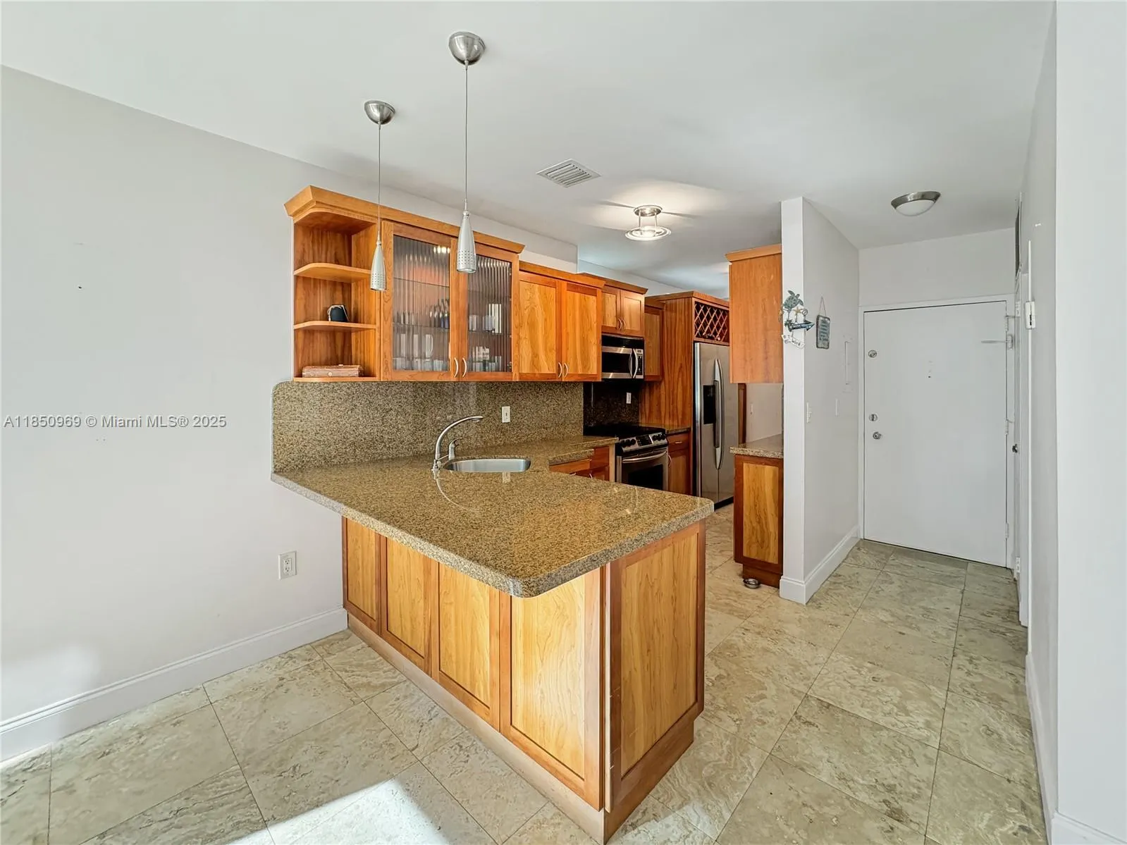 2899 Collins Ave, #PH F