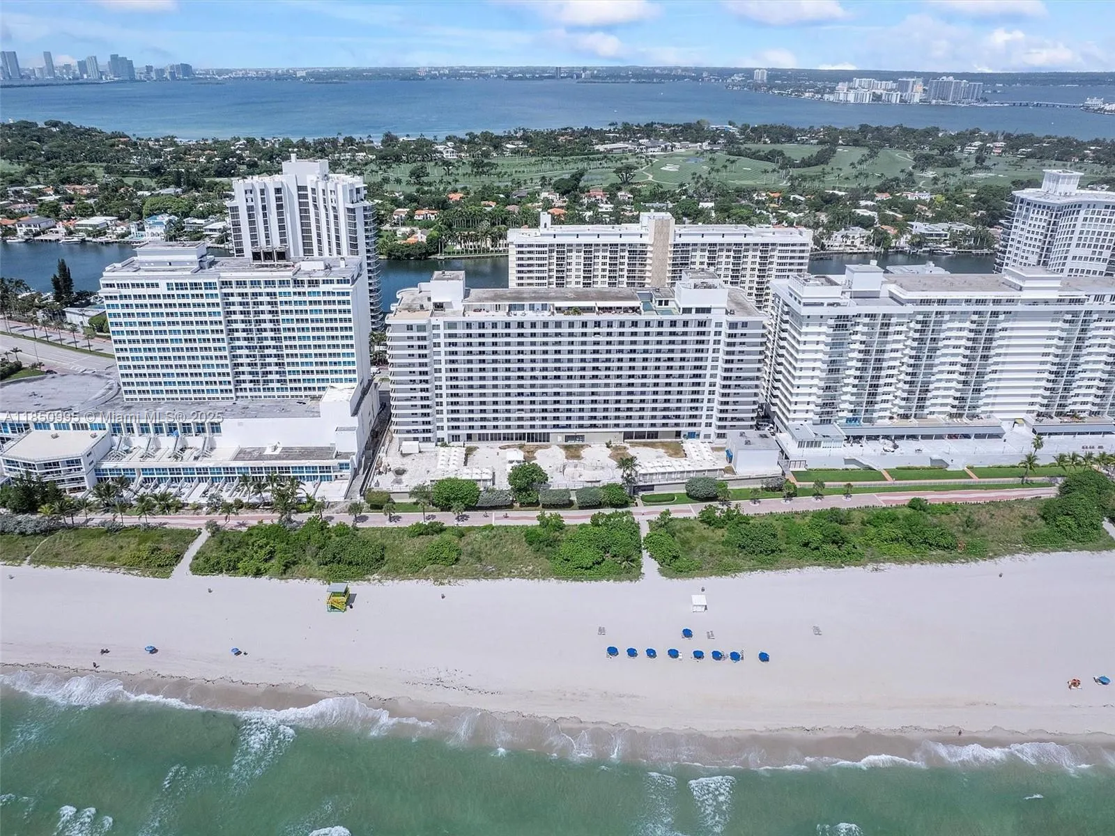 5555 Collins Ave, #4S