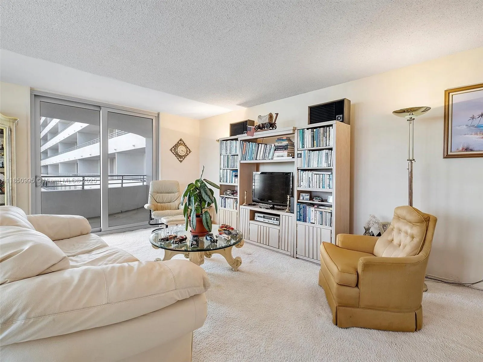5555 Collins Ave, #4S