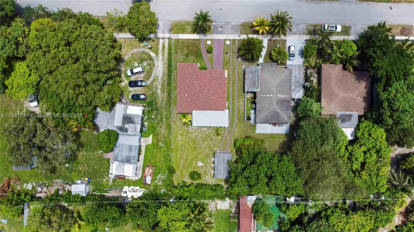 1545 NE 158th St