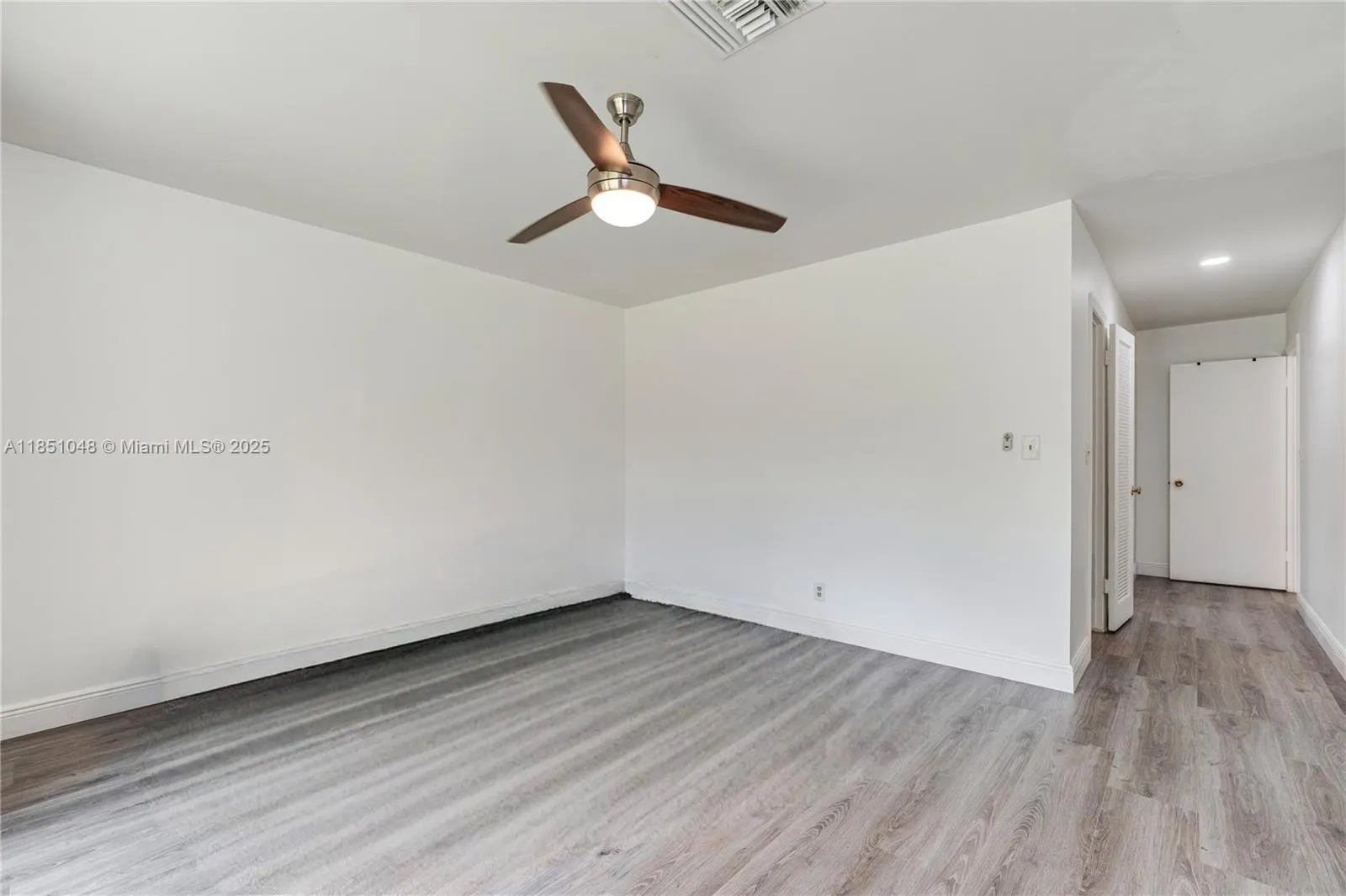 836 NW 79th Ter
