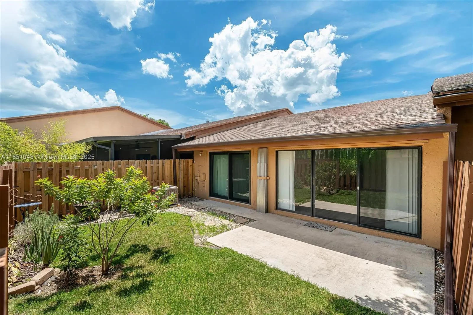 836 NW 79th Ter