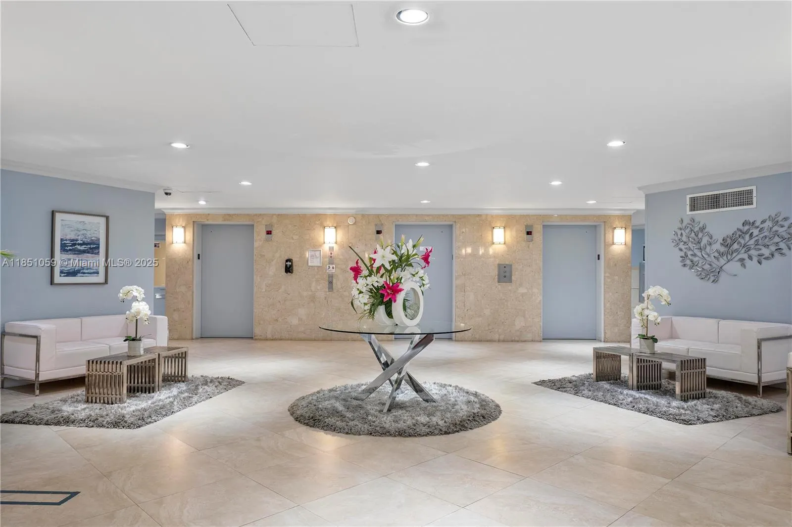 600 Parkview Dr, #227