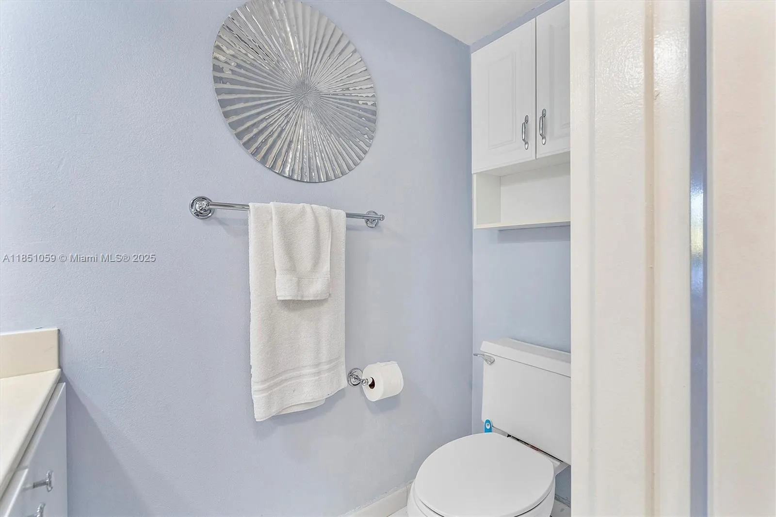 600 Parkview Dr, #227