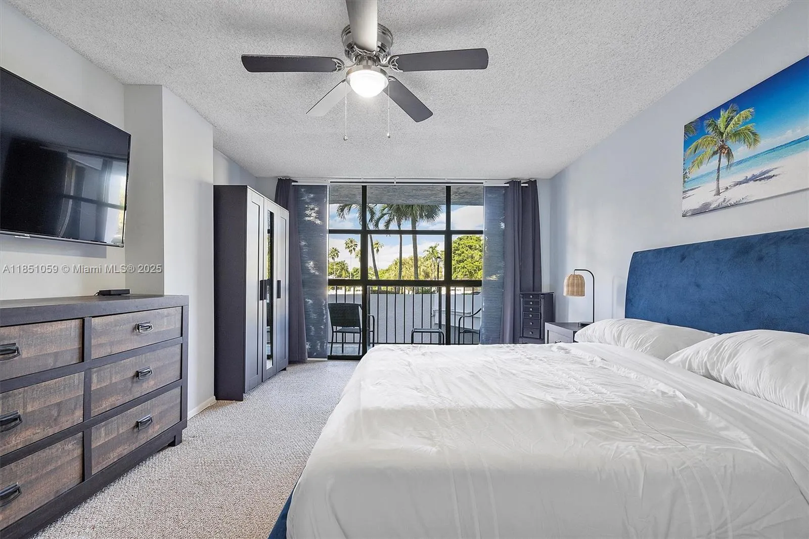 600 Parkview Dr, #227