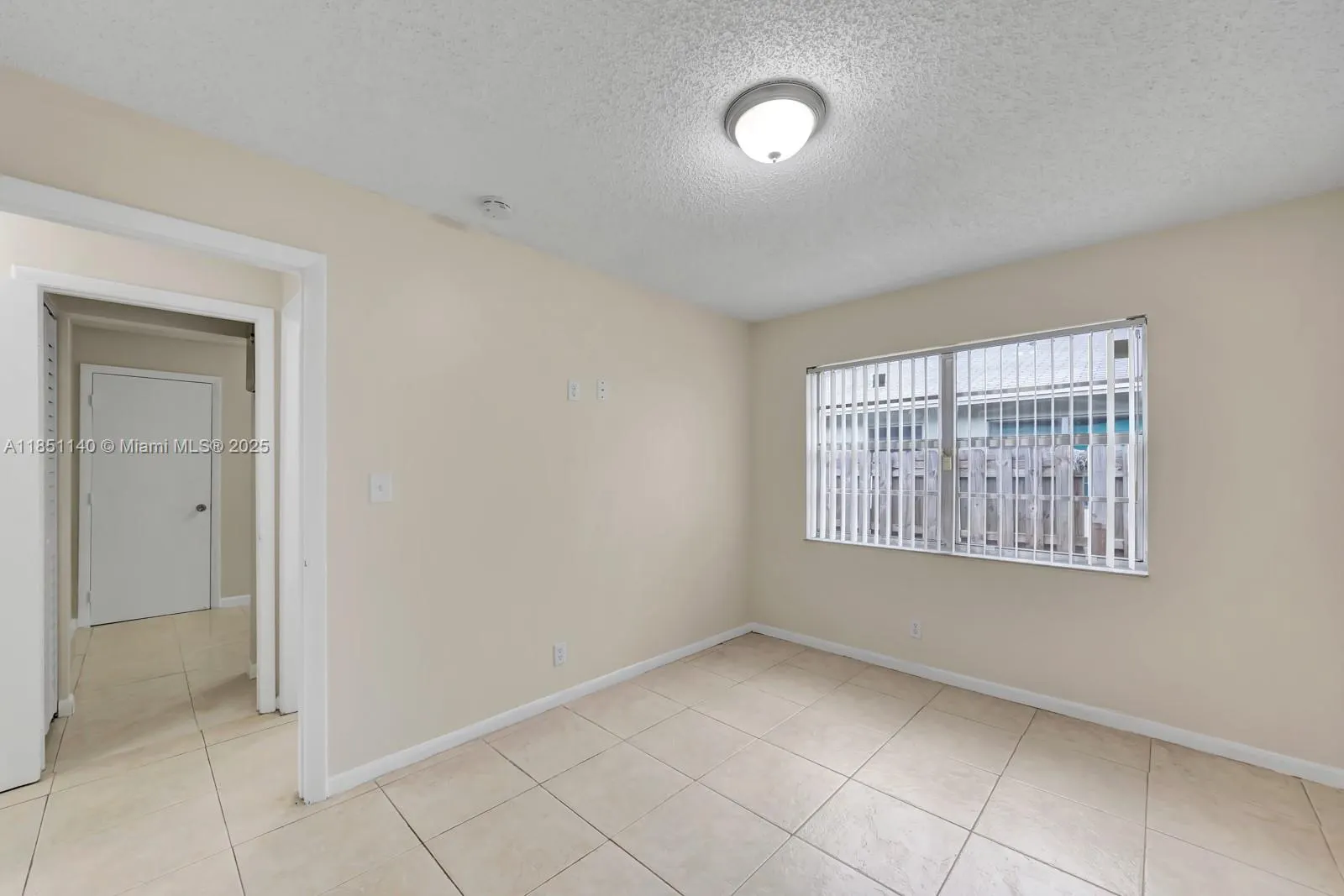2610 Riverland Dr