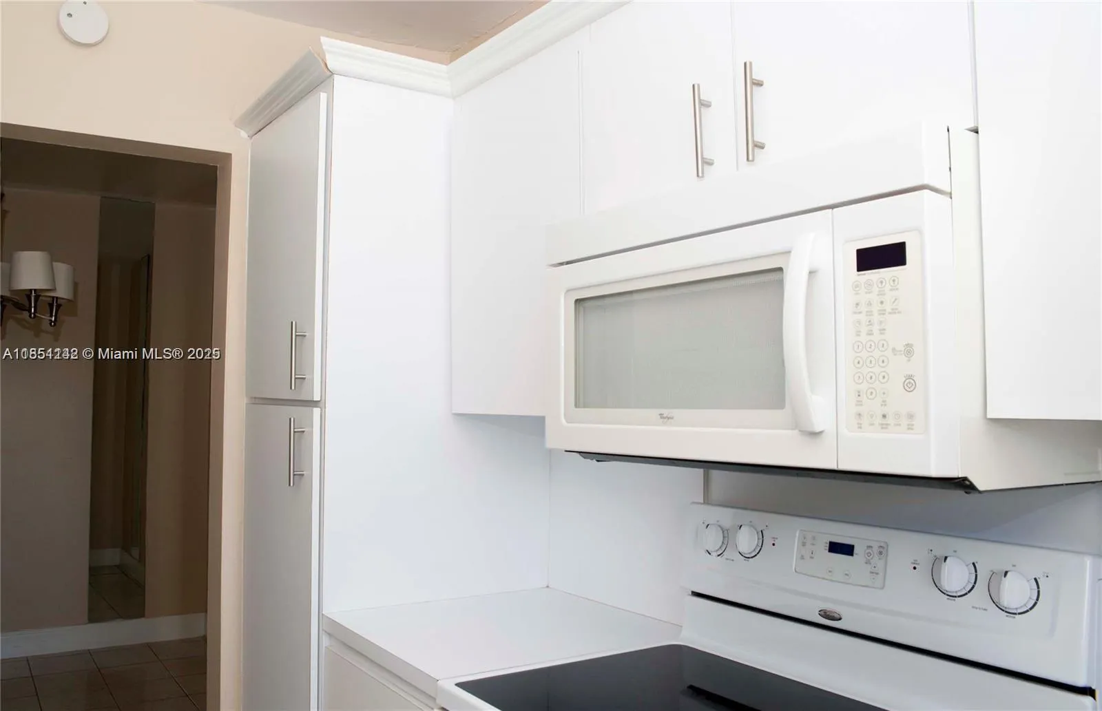 270 Layne Blvd, #305