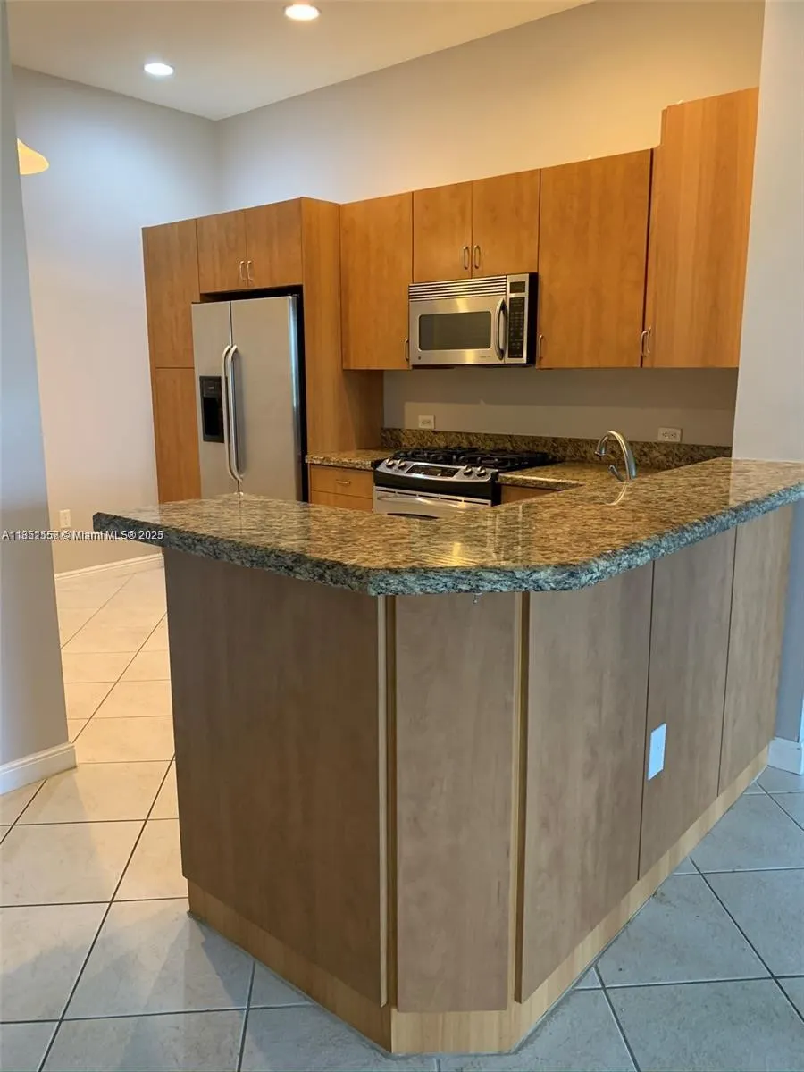 3020 NW 125th Ave, #417